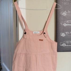 Foxy overalls in blush